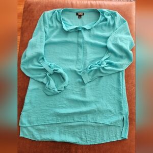 a.n.a. Turquoise Button-Up Blouse